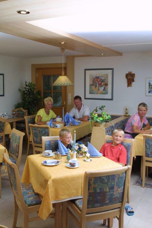 Gaestehaus Karoline Oberaichwald  Esterno foto